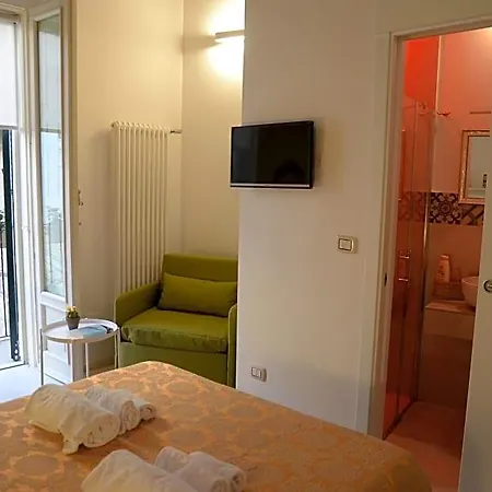 Casa Zia Cecchina Bed & Breakfast 3*